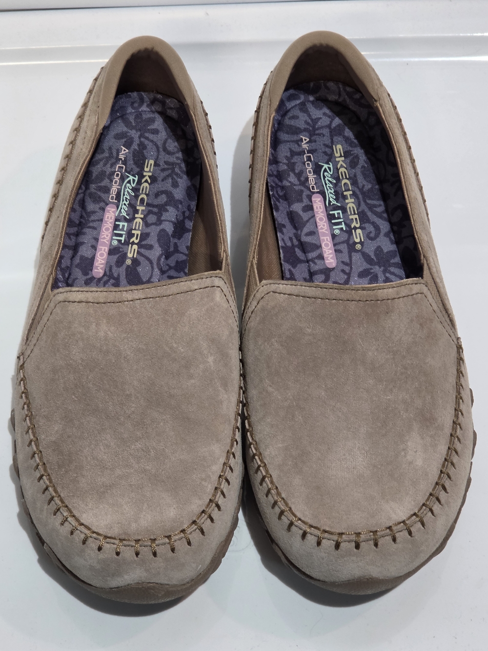 Skechers Relaxed Fit Bikers Alumni Suede Slip On Loafers Mushroom Women's 9W